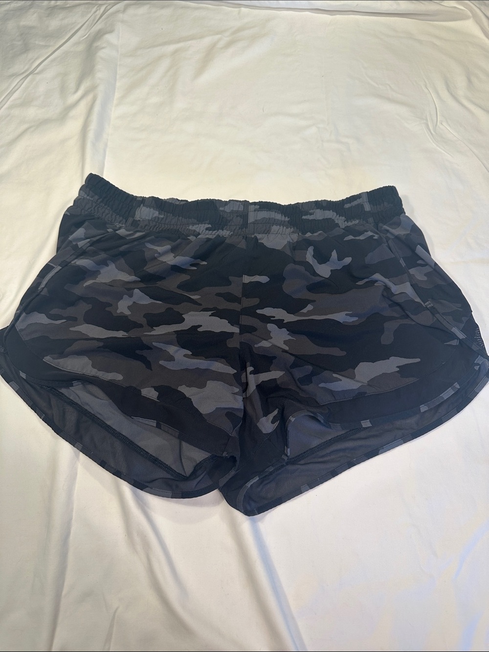 Athleta Black and Gray Camo Racer Run Shorts 4”
